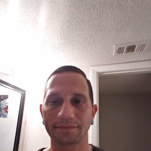 Meet your Posher, Nicholas